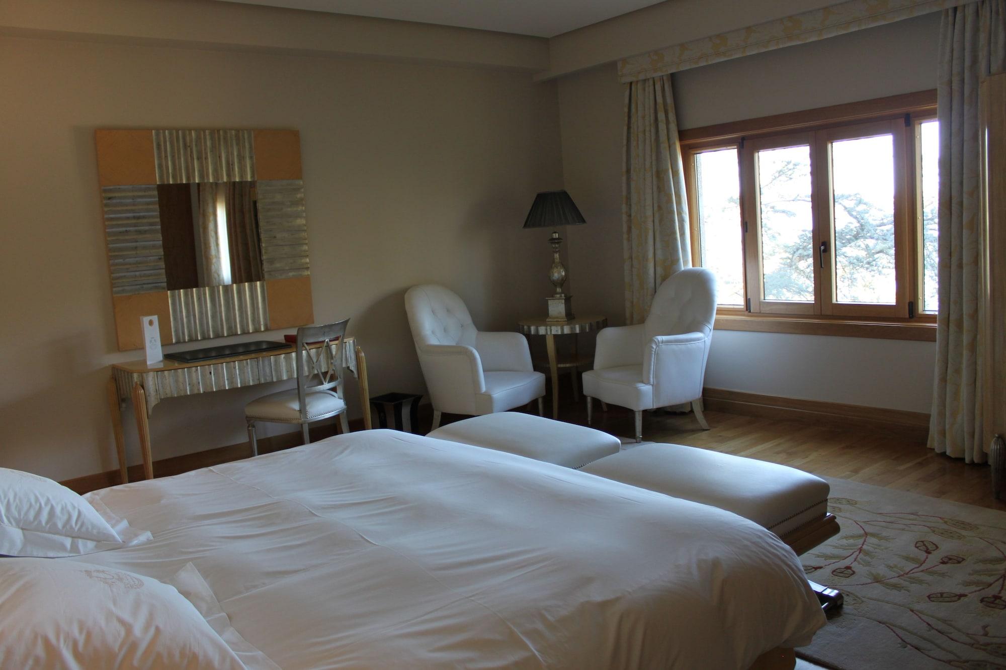 ホテル パソ ロス エスクドス スパ ＆ ビーチ ヴィーゴ エクステリア 写真 A room at the hotel