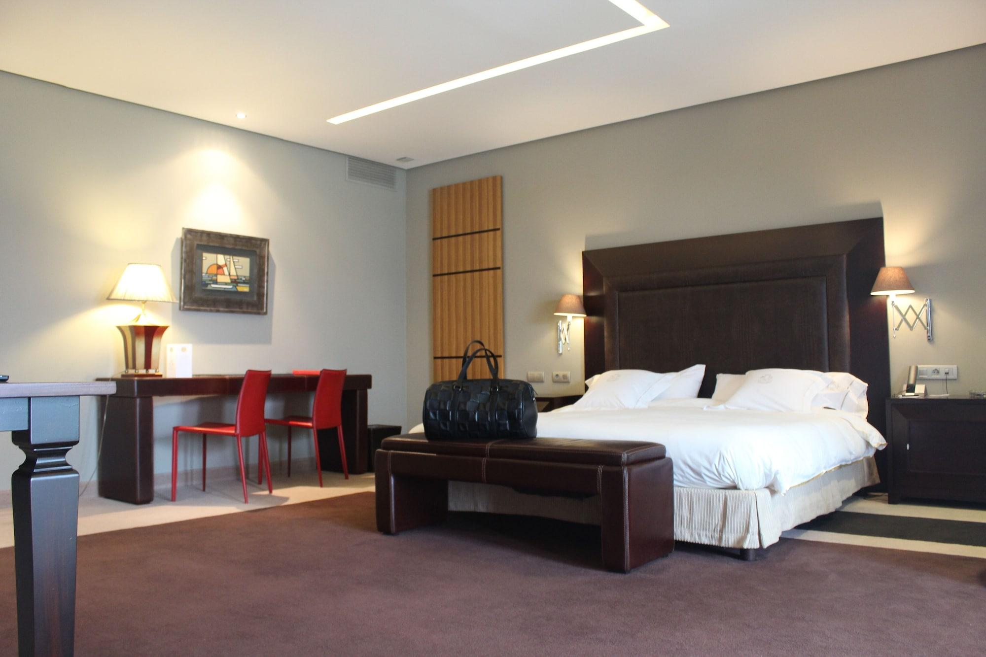 ホテル パソ ロス エスクドス スパ ＆ ビーチ ヴィーゴ エクステリア 写真 A room at the hotel