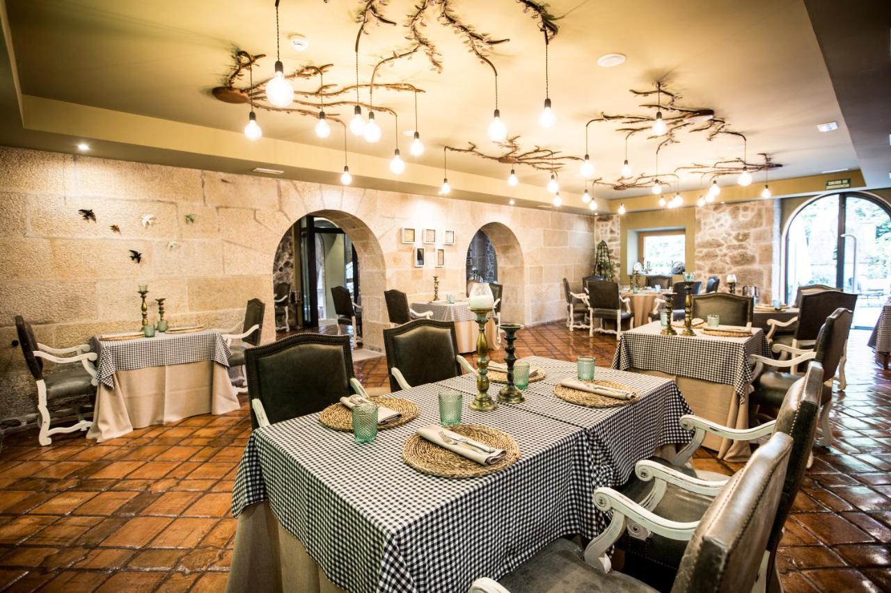 ホテル パソ ロス エスクドス スパ ＆ ビーチ ヴィーゴ エクステリア 写真 Restaurant in the hotel