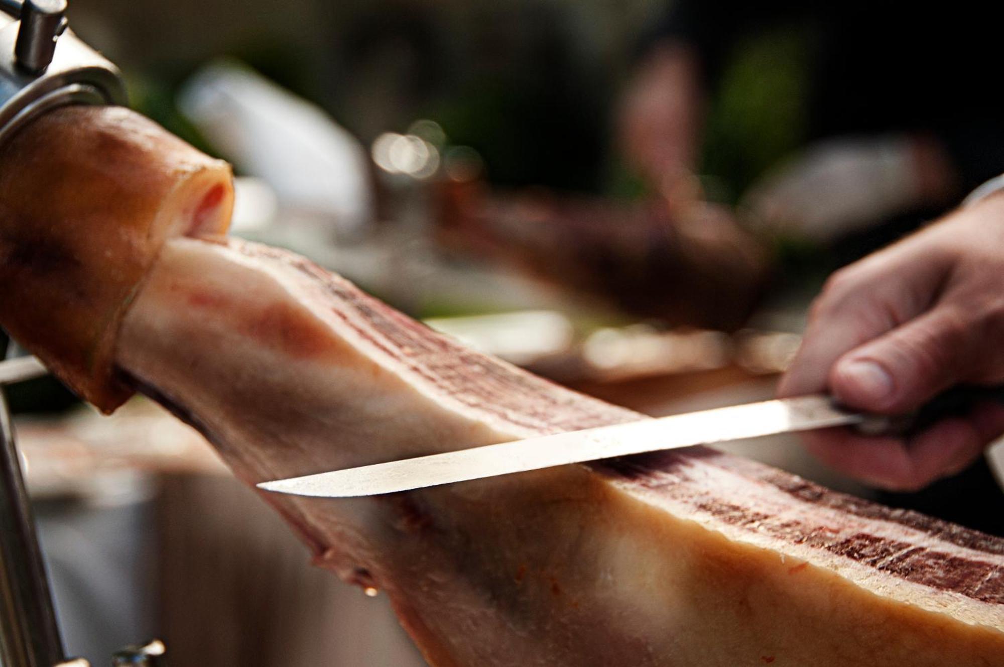 ホテル パソ ロス エスクドス スパ ＆ ビーチ ヴィーゴ エクステリア 写真 Slicing ham